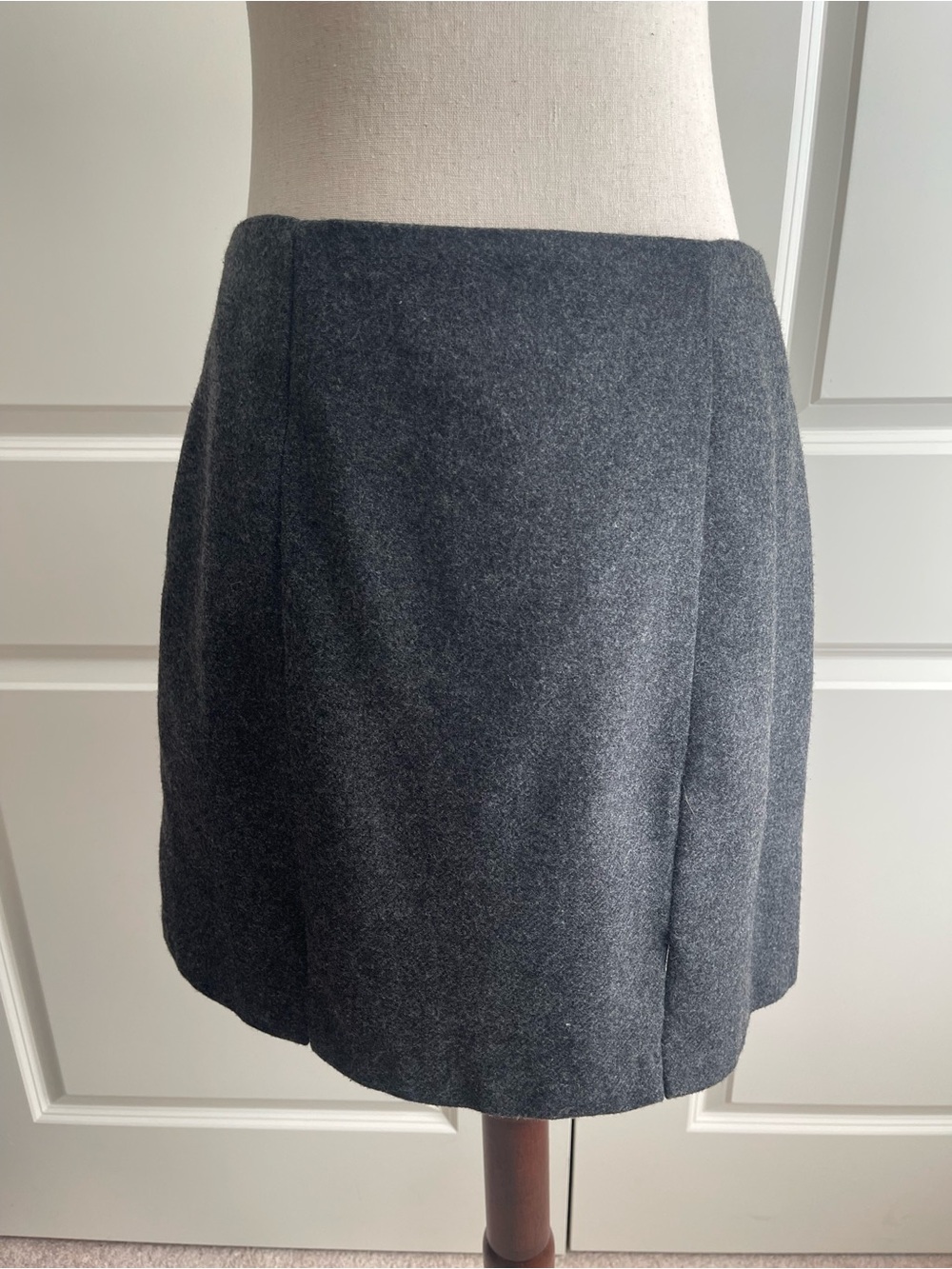 Gray Wool Blend Mini Skirt Made in USA Size 11 Y2K
